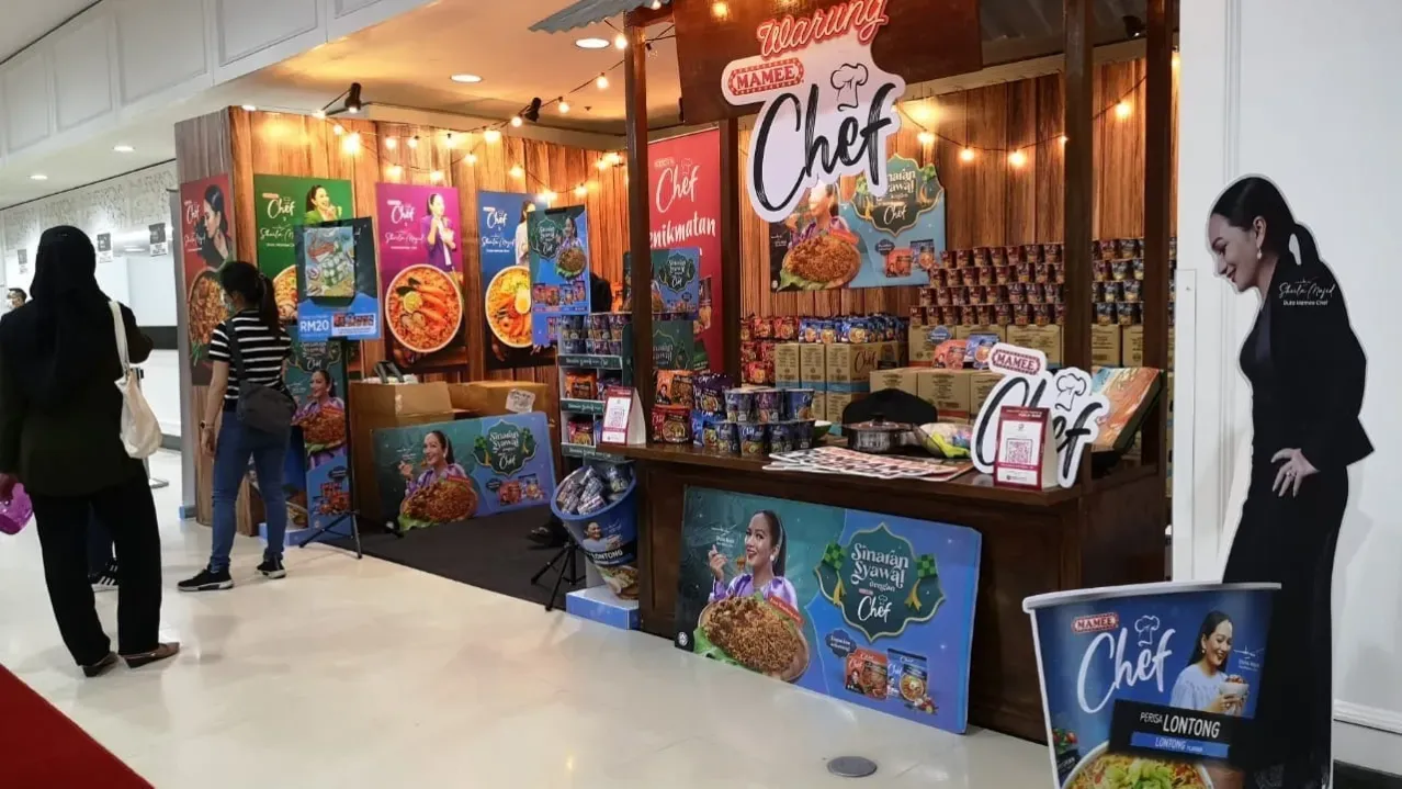 Snack Partner Mamee Chef Booth At Sheila Majid Concert