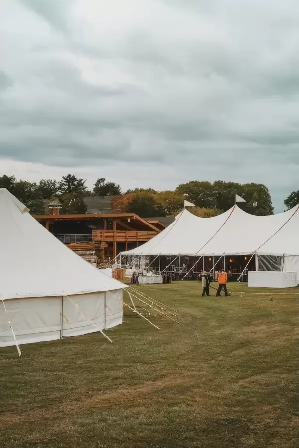 tent-rentals-img-2